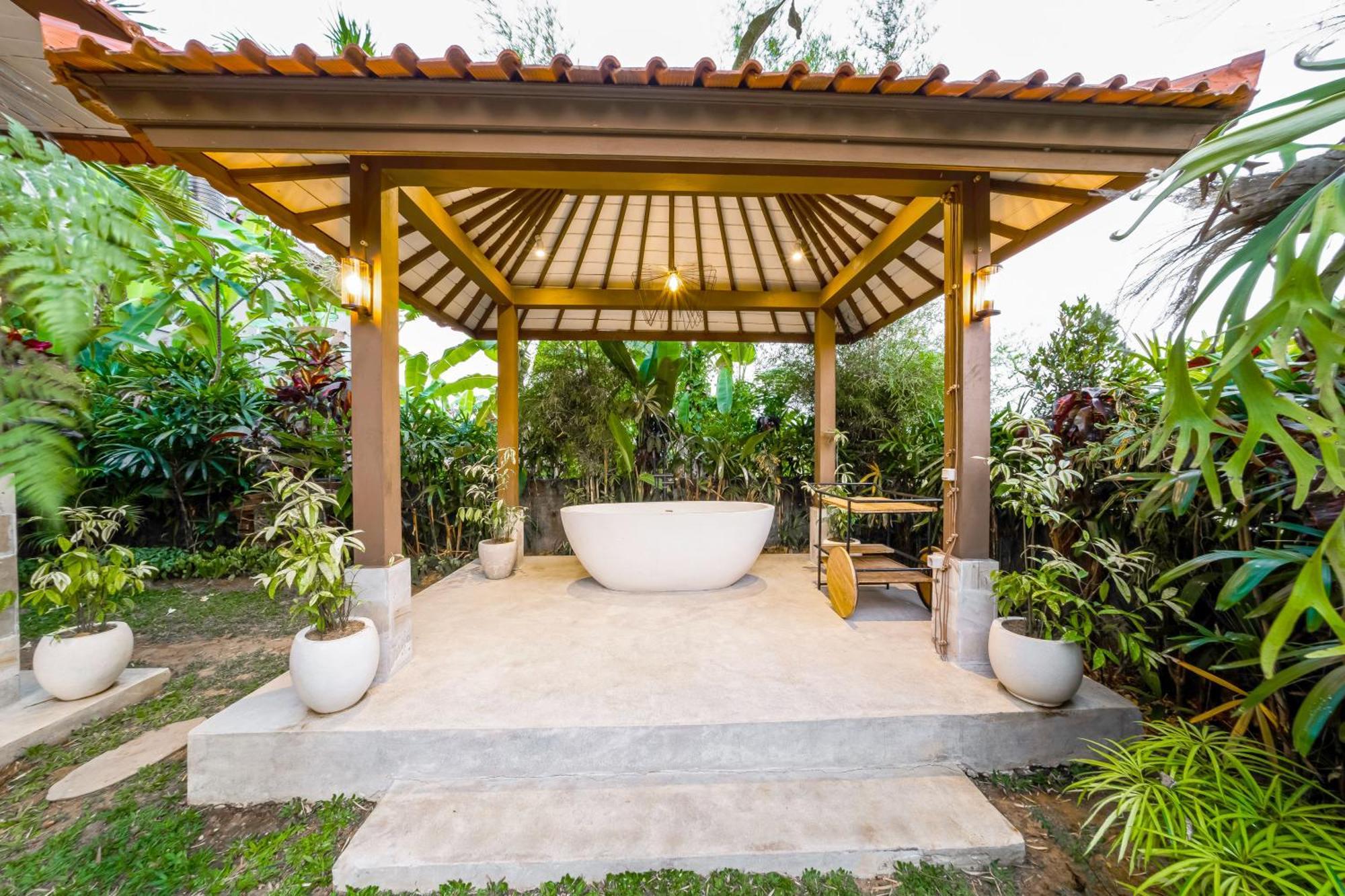Nyaman Villas By Evdekimi Ubud Værelse billede